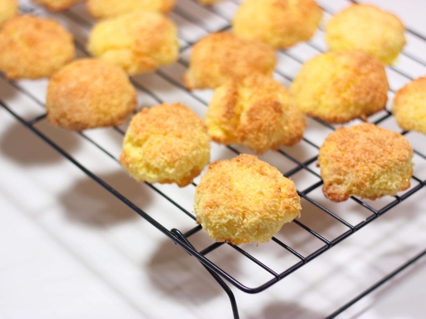 Cocadas fáciles o coquitos receta de postre sin gluten