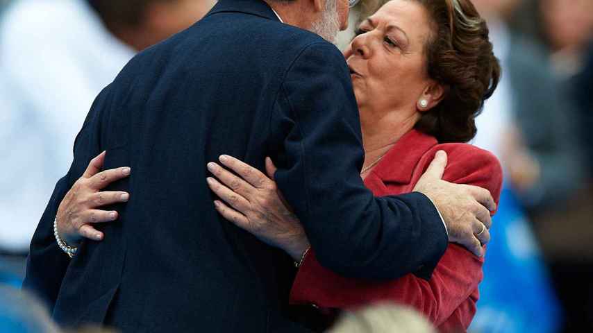 Rajoy y Rita Barberá, en un mitín en 2011