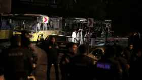 Detenidos 20 miembros del prokurdo HDP tras el doble atentado de Estambul