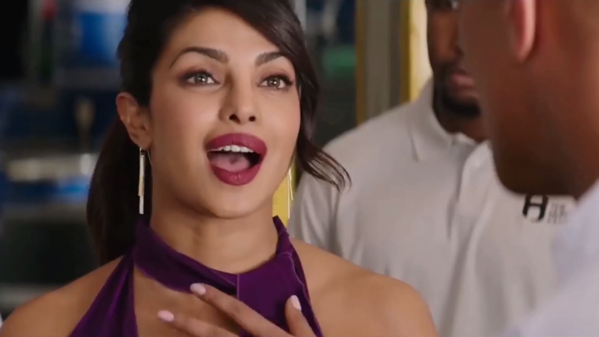 Priyanka Chopra Muestra Su Espectacular Anillo De Compromiso