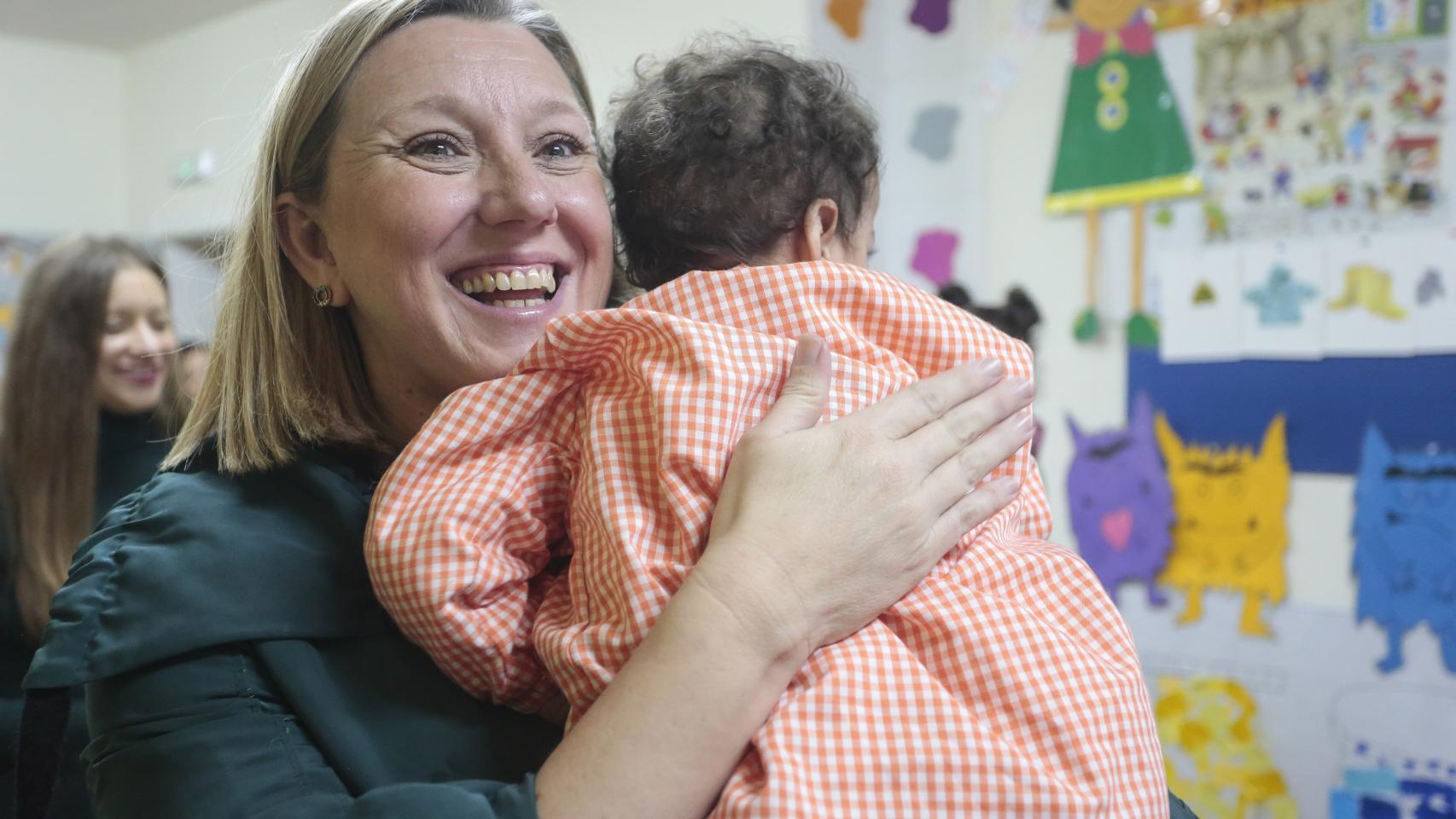 La Junta De Castilla Y Le N Atiende Al A O A M S De Familias En