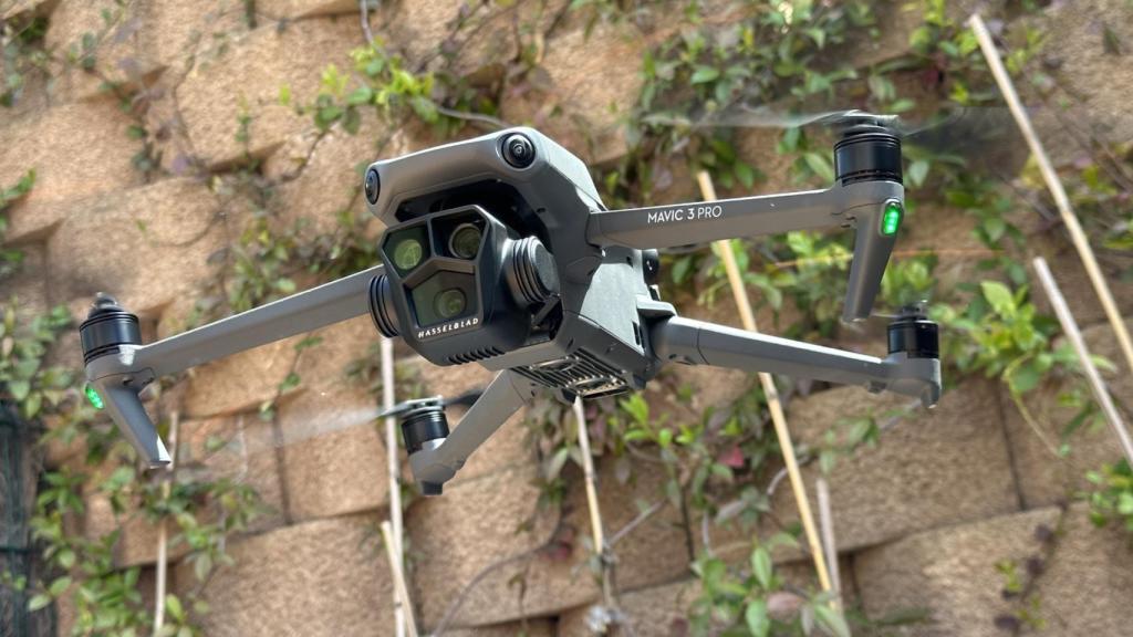 Probamos El Dji Mavic Pro El Primer Dron Del Mundo Con Tres C Maras