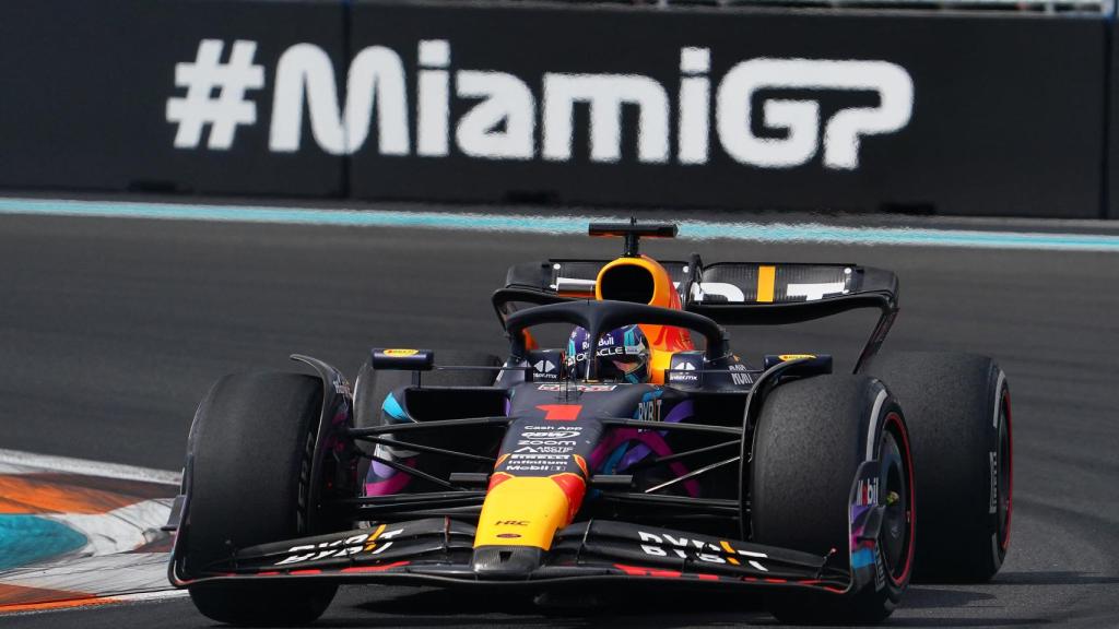 Verstappen Vence En La Fiesta De Los Red Bull En Miami Y Alonso Logra