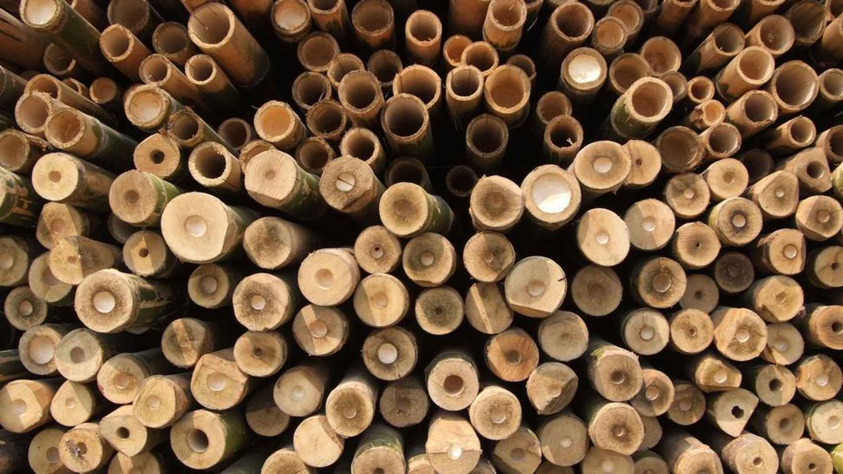 A pile of cut wood for construction ( texture, background, pattern)