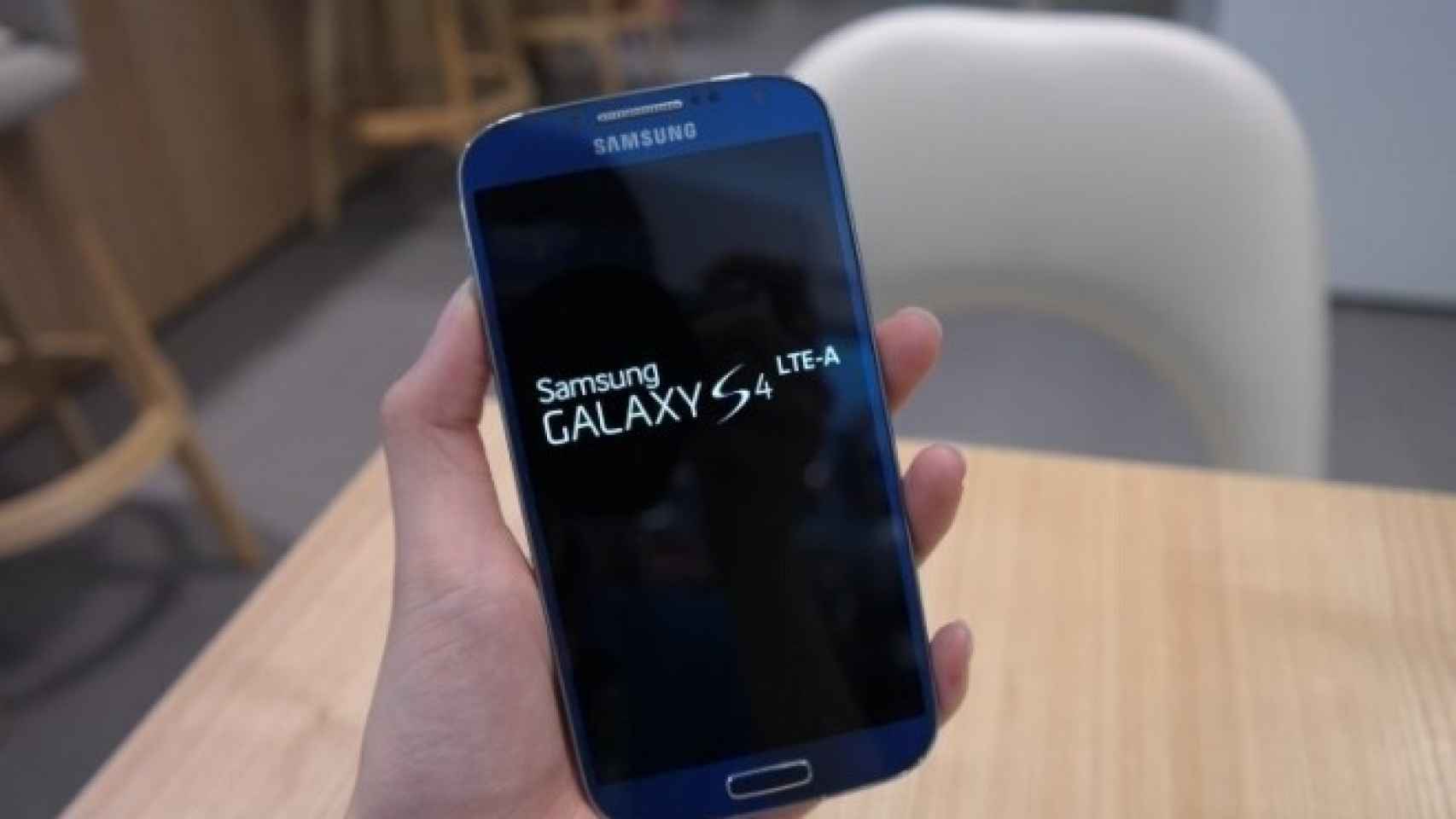 Samsung Galaxy S4 LTE-Advanced, procesador mejorado y velocidades de descarga de vértigo