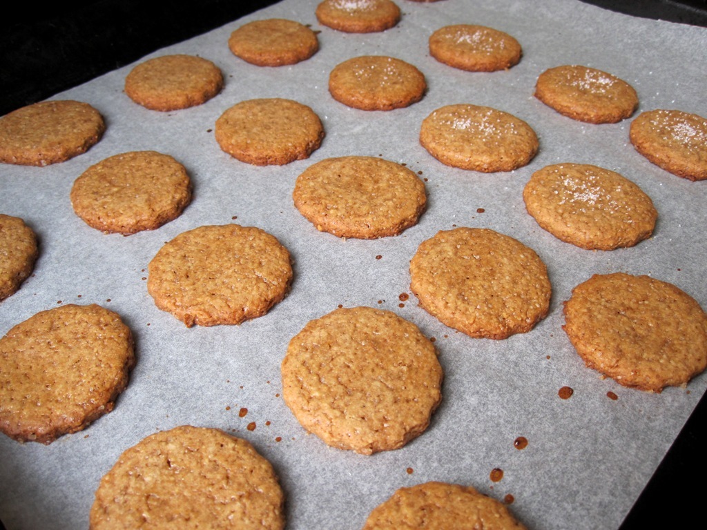 Galletas crujientes de almendra, miel y canela 9
