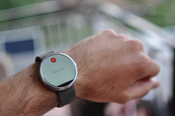 Samsung on sale moto 360