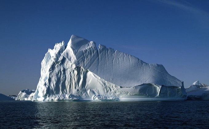 iceberg-desprendimiento