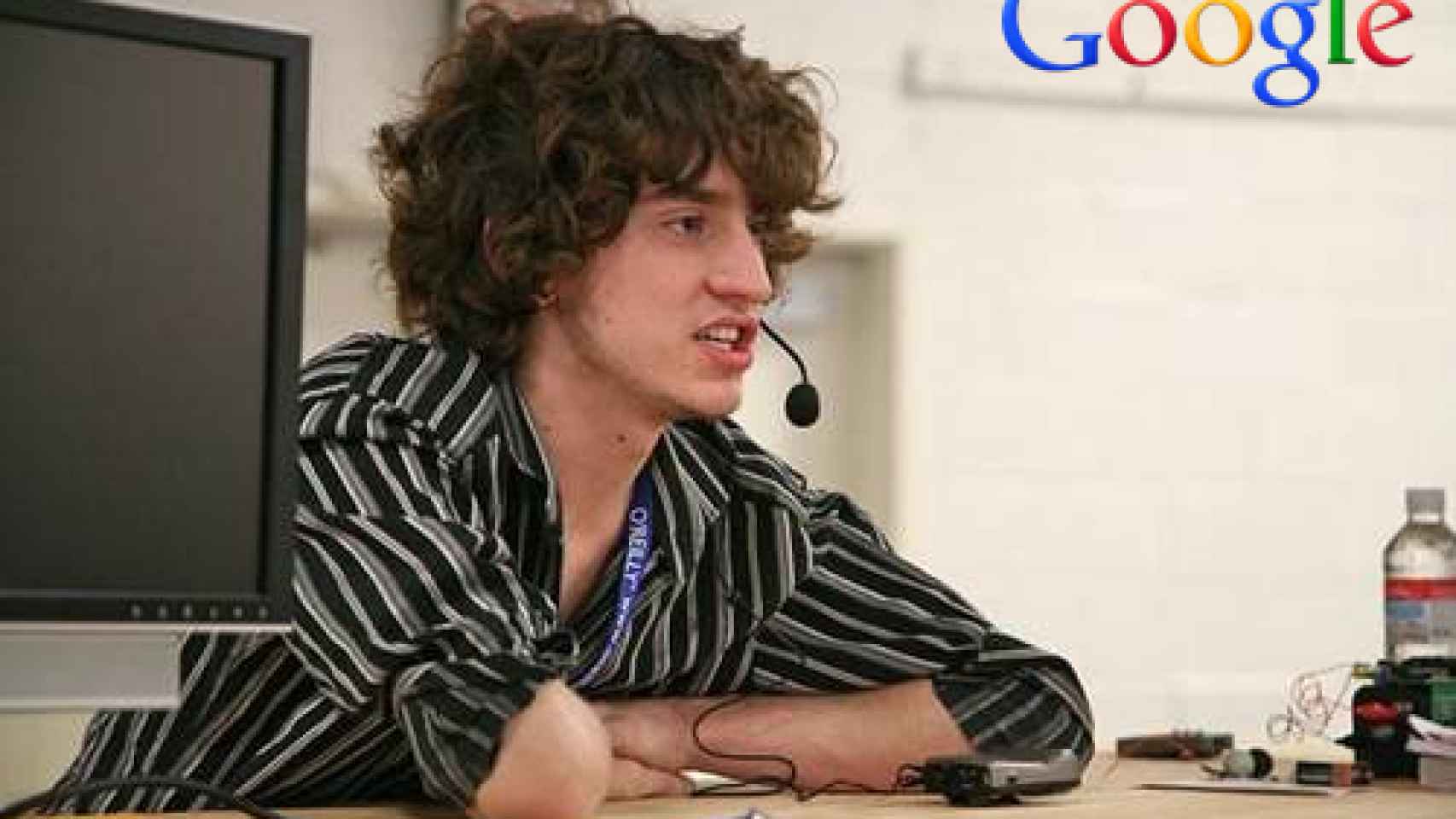 Google contrata a GeoHot, el hacker que desbloqueó el primer iPhone y la PS3