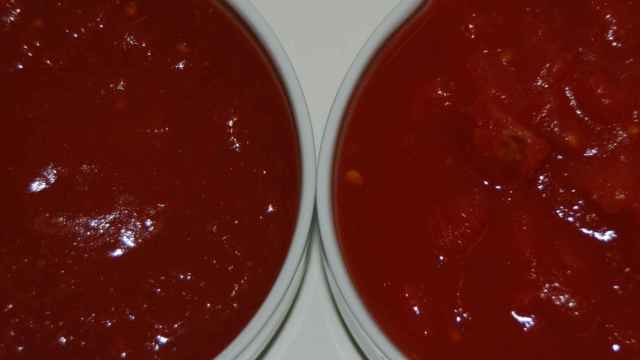 Tomate triturado vs. tomate en dados