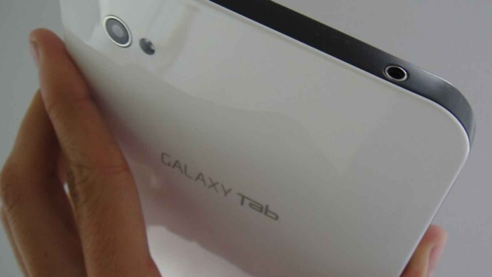 Review y análisis a fondo de la Samsung Galaxy Tab, la tablet android que se enfrenta al iPad