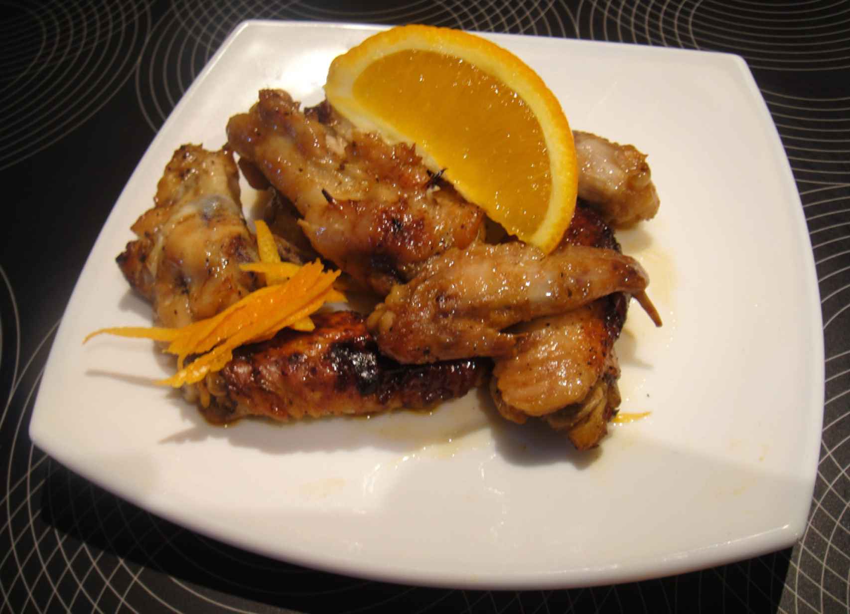 Recetas sencillas con pollo: alitas de pollo a la naranja