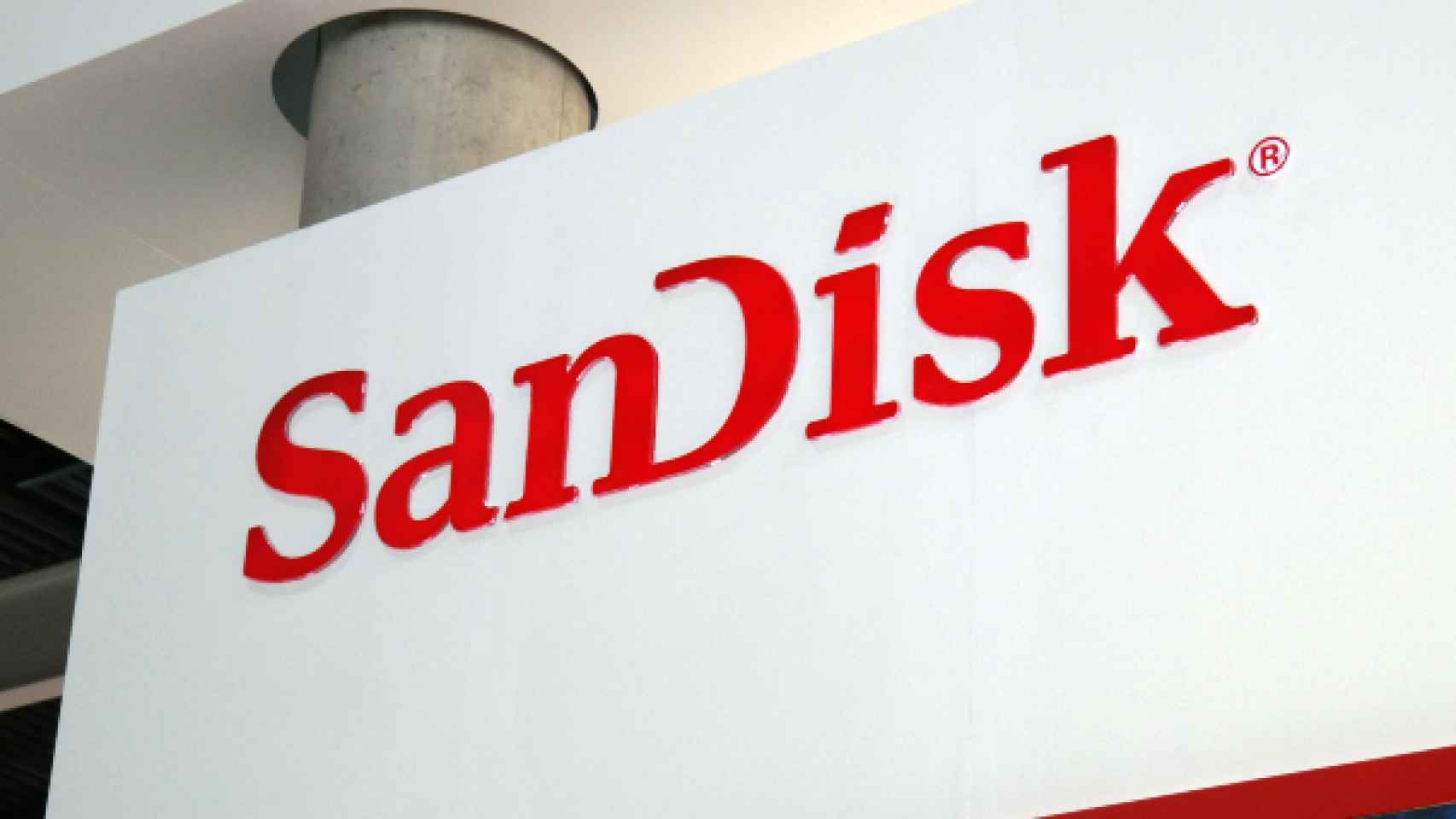 La nueva tarjeta SD SanDisk de 512GB rompe el récord de capacidad