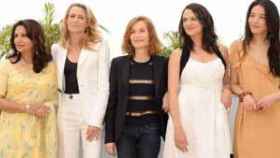 Image: Isabelle Huppert preside con amor el jurado del Festival de Cannes