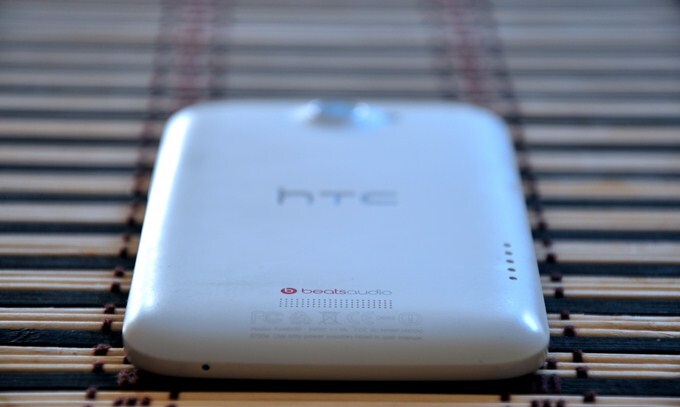 HTC-One-X-07