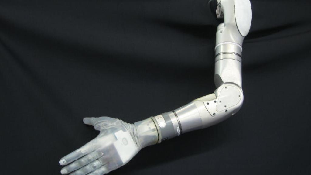 brazo protesico darpa 2