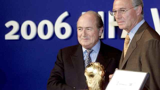 Franz Beckembauer y Josep Blatter en 2006.