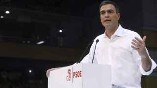 Sánchez pretende demostrar que el PSOE está limpio y regenerará el país.