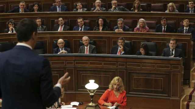 Rajoy y Sánchez, durante un debate en el Congreso de los Diputados.