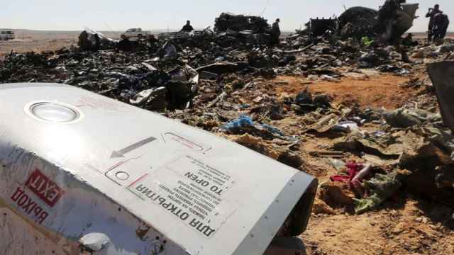 EEUU, al 99,9% seguro de que una bomba derribó el avión ruso en el Sinaí