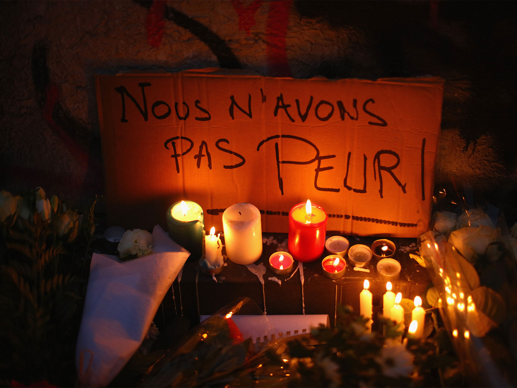 No tenemos miedo, se lee en un cartel en Place République.