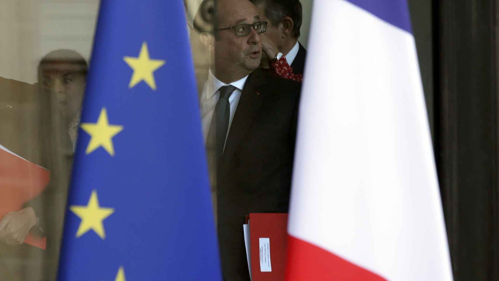 Hollande ha calificado el 13N como un acto de guerra.