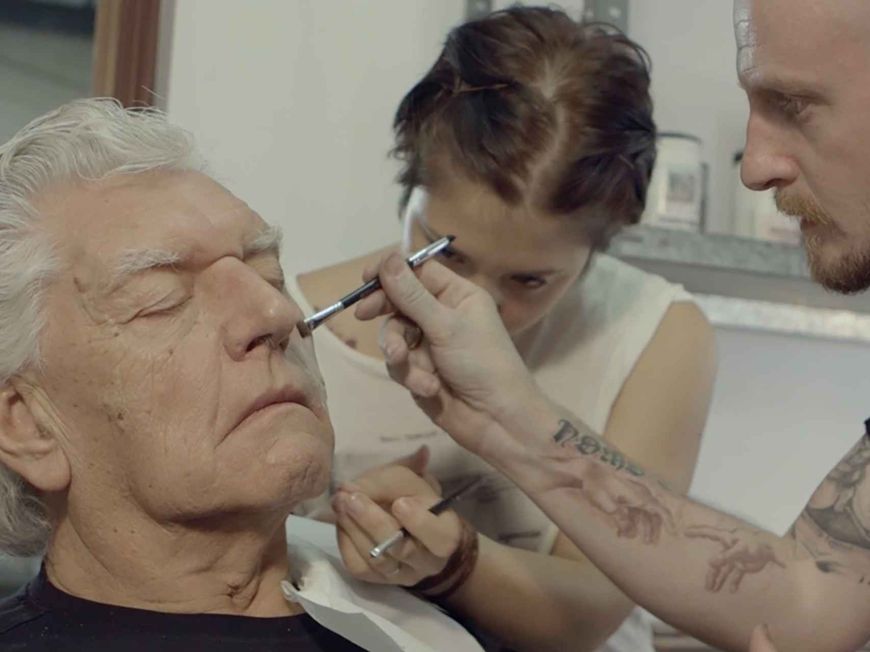 David Prowse, en maquillaje para recrear la escena final de El retorno del Jedi
