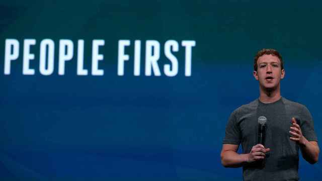 El fundador de Facebook mantendrá el control en la compañía.