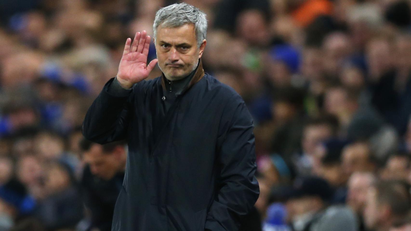 Mourinho pide perdón a los aficionados del Oporto