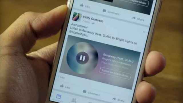 Facebook permitirá escuchar música sin salir de la aplicación