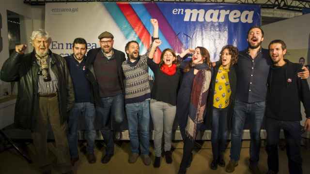 En Marea celebra sus resultados en Santiago.