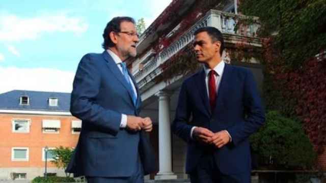 Rajoy y Sánchez, en una reunión en Moncloa en la que hablaron de Cataluña.