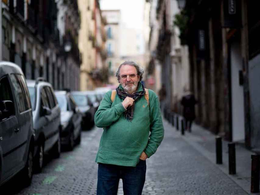 Jon Juaristi en el barrio de las letras de Madrid