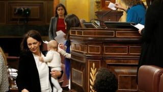 Carolina Bescansa tras votar para la elección del presidente del Congreso/Sergio Barrenechea/EFE