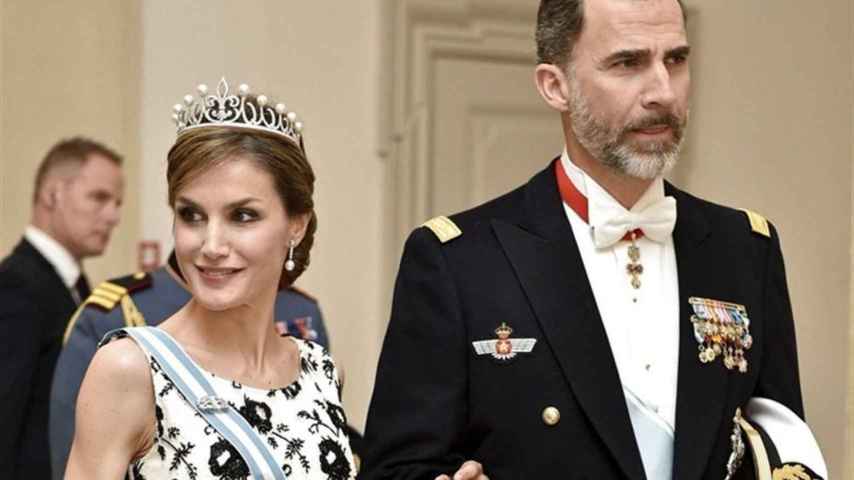 Isabel II ofrecerá una cena de gala en Windsor a los Reyes Felipe y Letizia