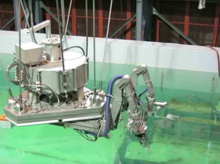 Robot de Toshiba que limpiará el reactor más dañado de Fukushima
