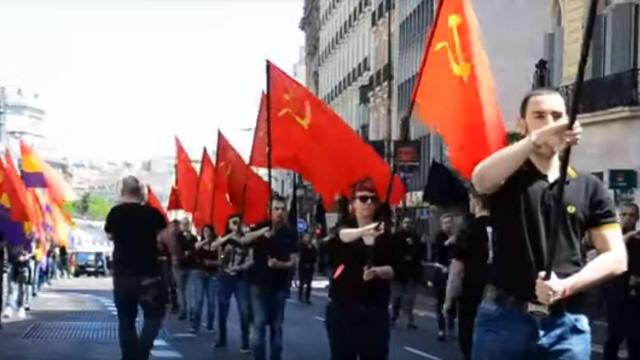 Desfile de Reconstrucción Comunista en 2014