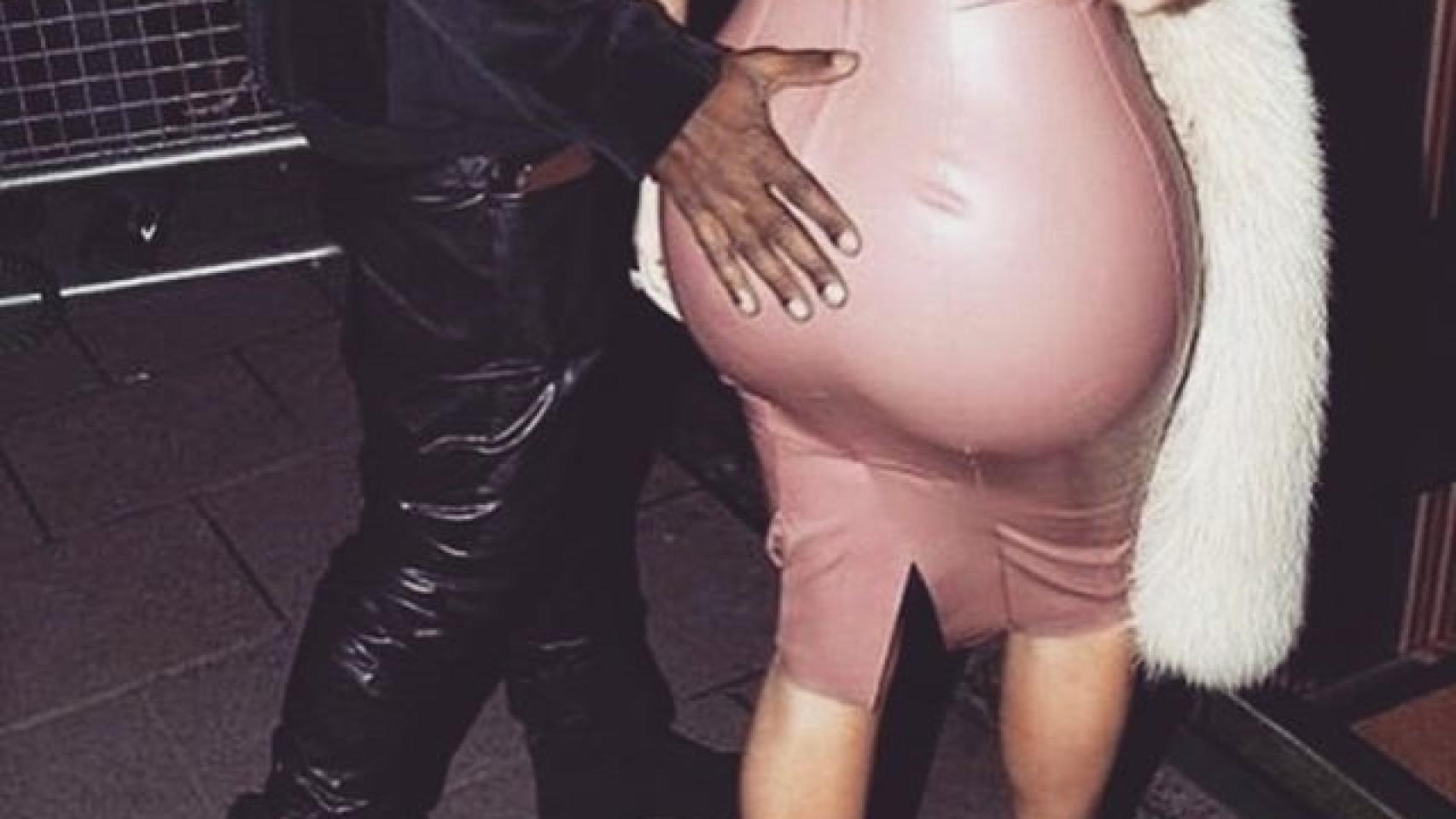 Kanye West confiesa su virginidad anal Foto