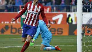 Torres celebra su gol 100 ante el Eibar.