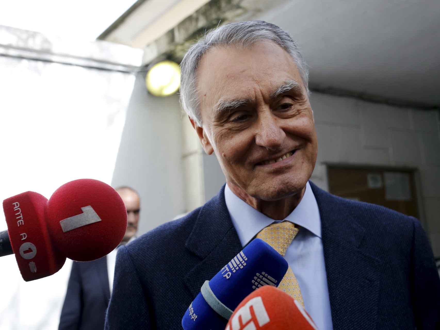 Cavaco Silva deja la presidencia de Portugal con su popularidad hundida.