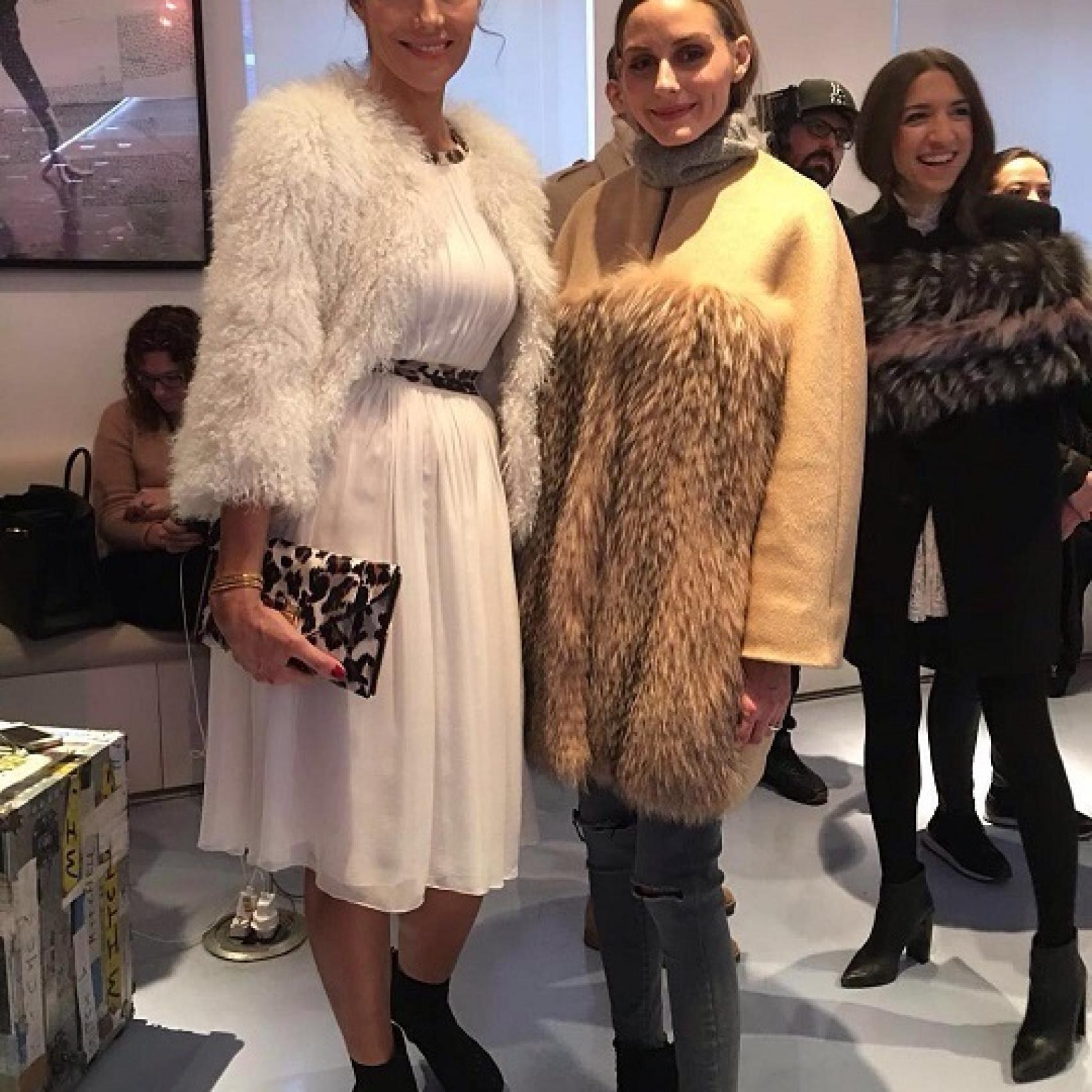 Adriana Abascal junto a Olivia Palermo en la Semana de la Moda de Nueva York