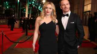 Kate Winslet y Michael Fassbender en la alfombra roja de los Premios Bafta 2016