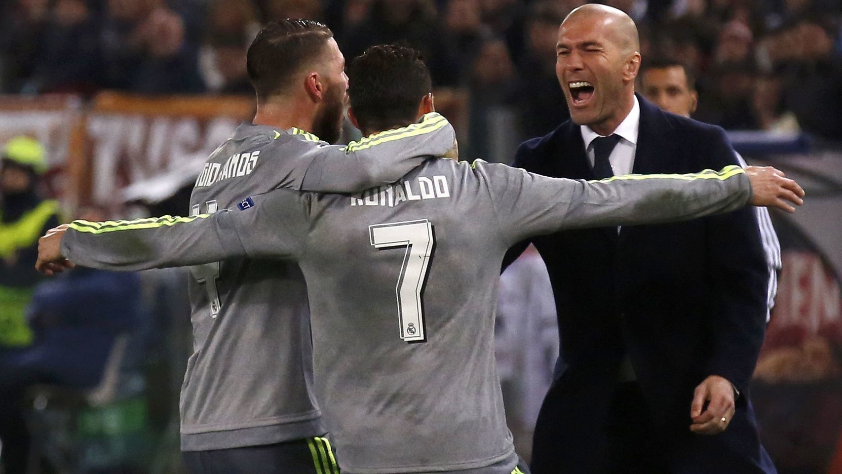 Cristiano Ronaldo celebró su tanto con Zinedine Zidane.