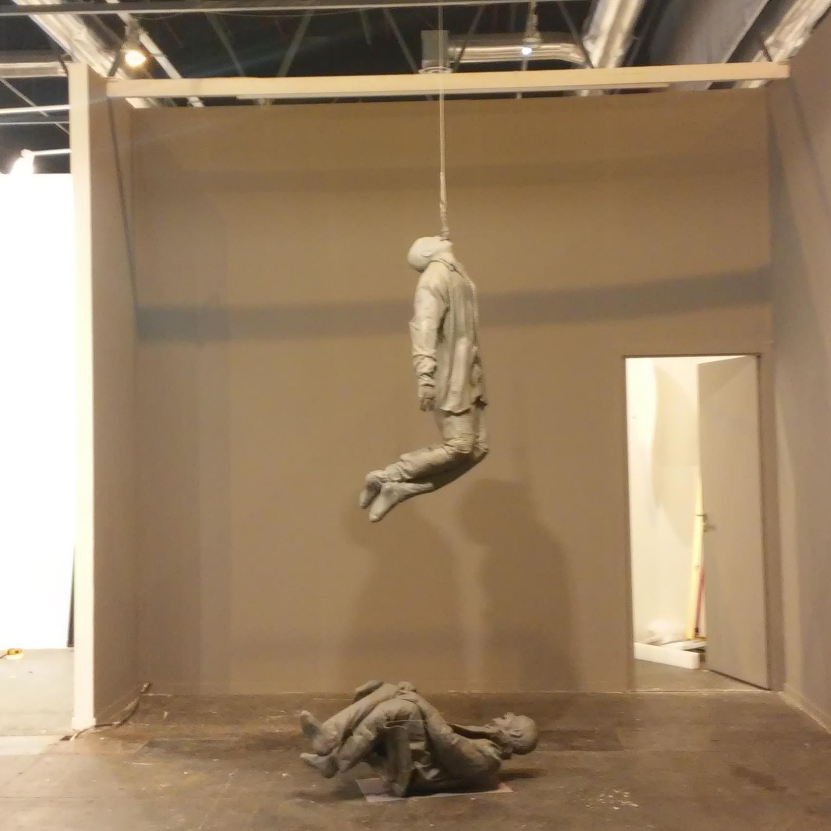 Una pieza de Juan Muñoz en la galería Elvira González.