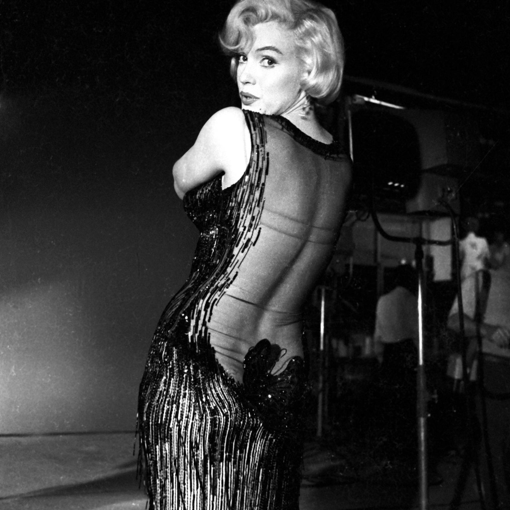 Marilyn vestida por Orry en Con faldas y a lo loco