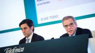 El consejero delegado de Telefónica, José María Álvarez-Pallete, junto al presidente de la 'teleco', César Alierta.