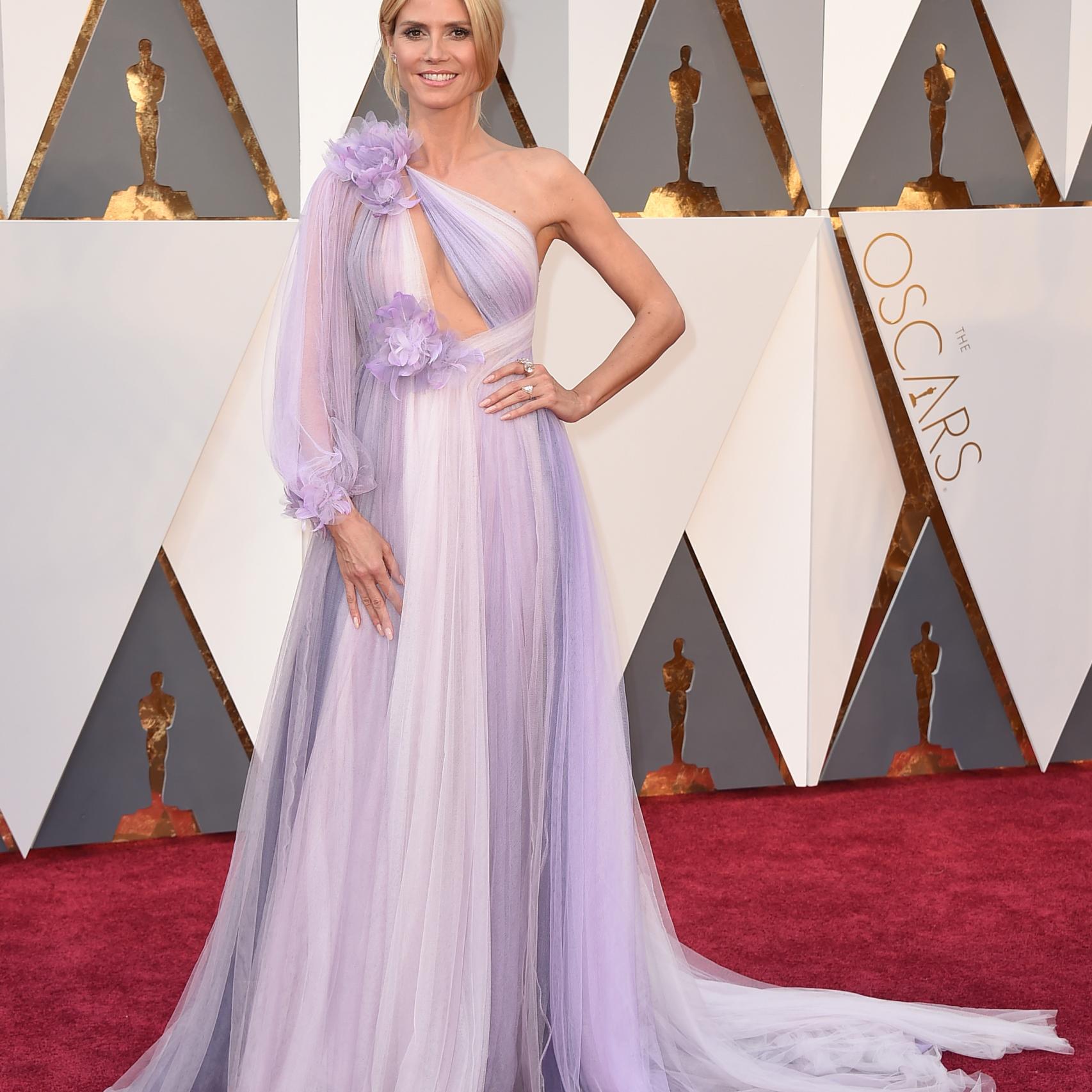 Heidi Klum con un vestido imposible de Marchesa