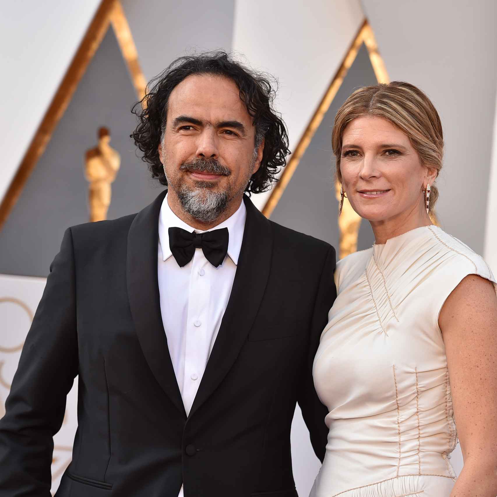 Iñarritu y María Eladia en la alfombra roja de los Oscars 2016