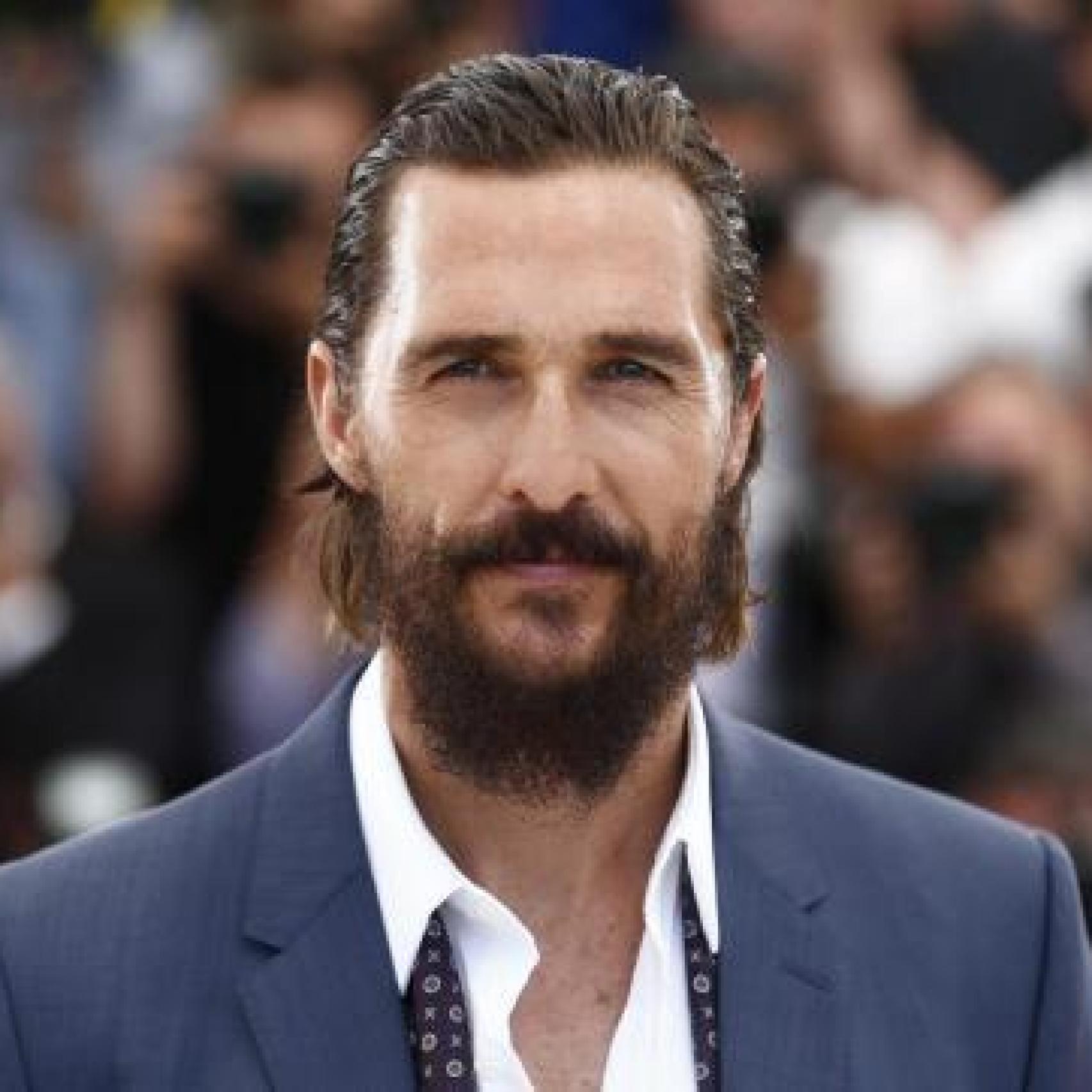 El actor persiguió un fantasma alrededor de su casa en Hollywood, desnudo y con un bate de béisbol.