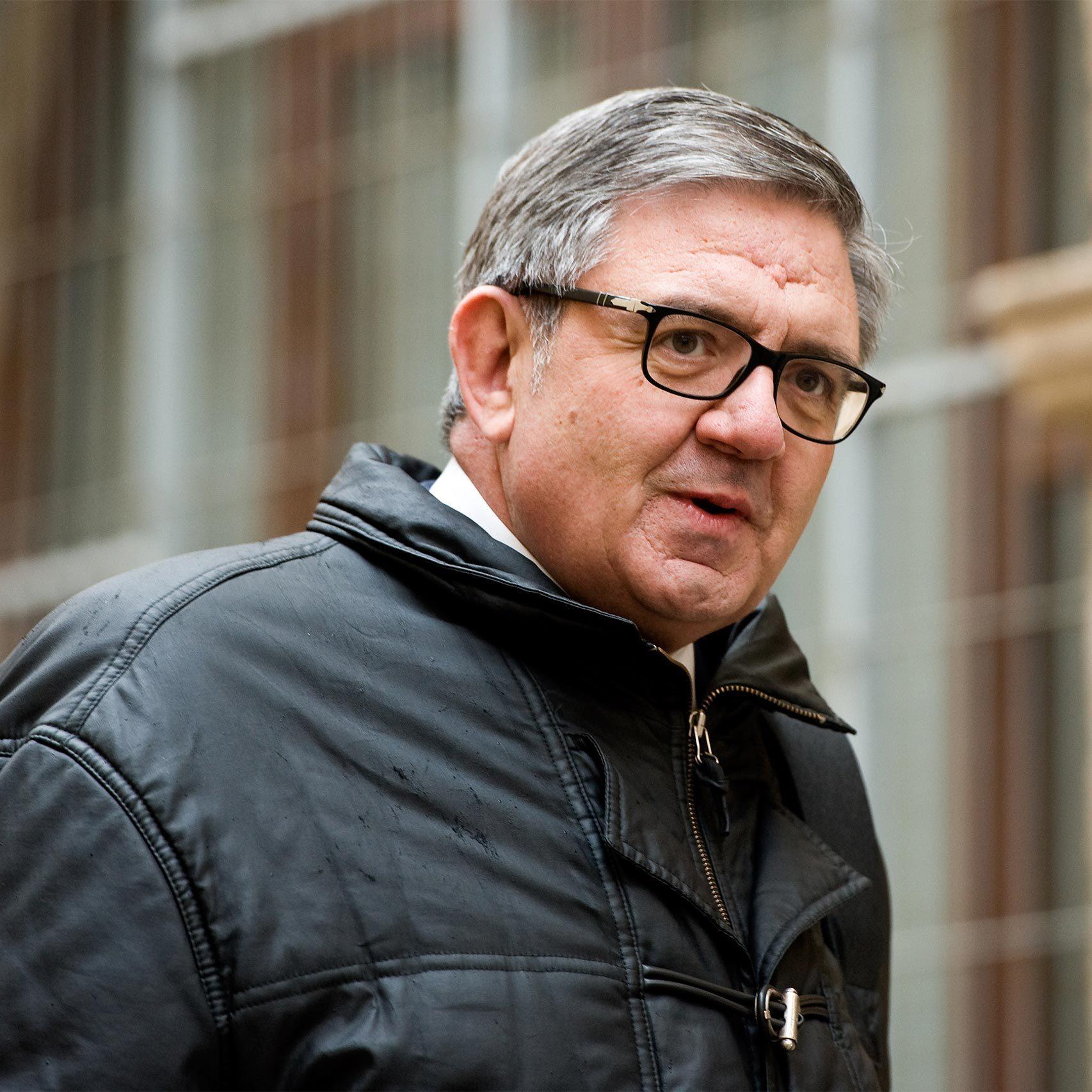 Carlos García Revenga.